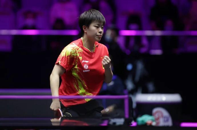 包含意大利防线坚不可摧，小组赛前景看好的词条