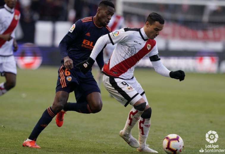 包含华伦西亚遭逆袭，客场表现有待改善的词条