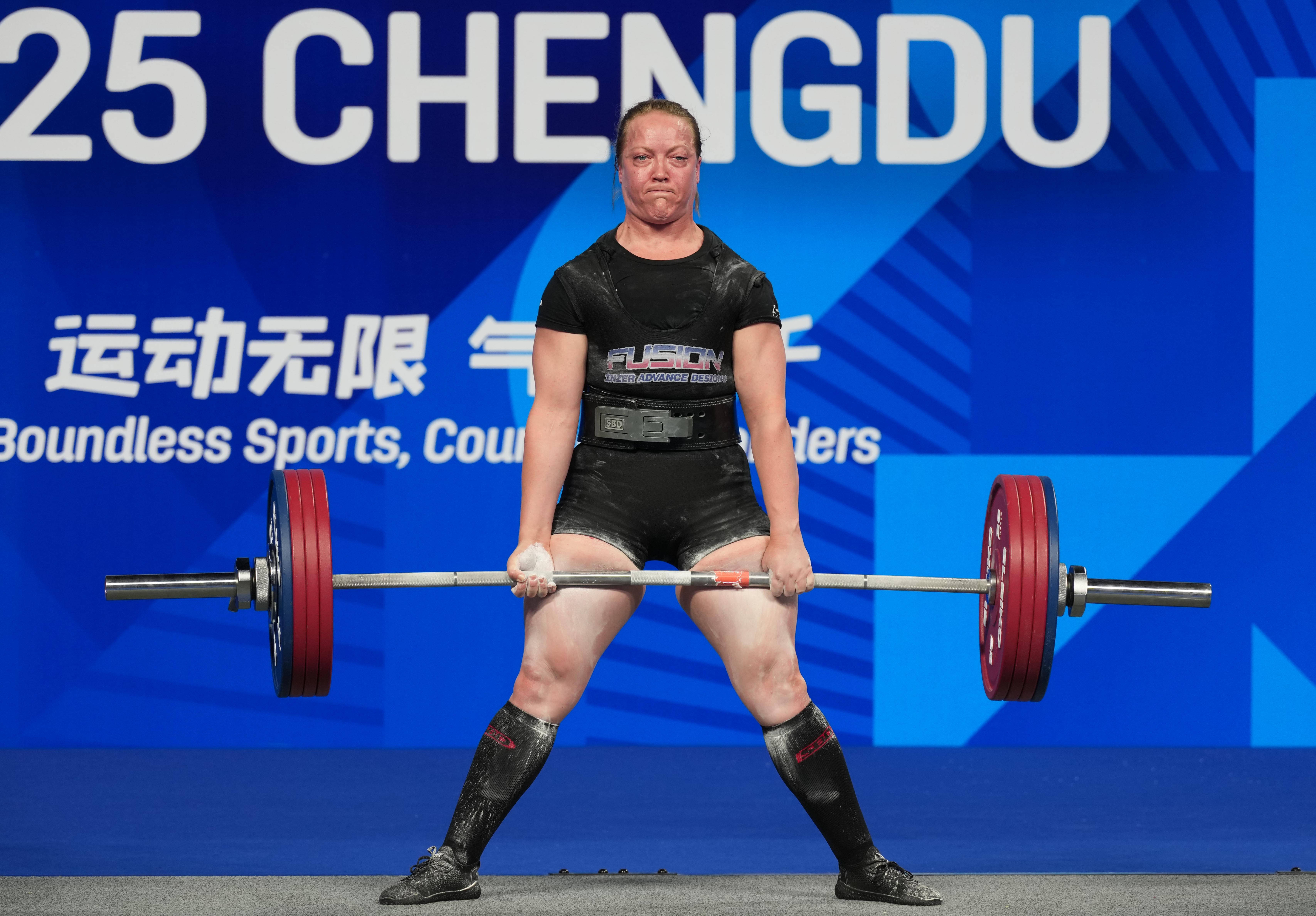 加拿大选手在比赛中表现抢眼,展现出色技术的简单介绍 加拿大选手在比赛中表现抢眼,展现出色技术的简单介绍