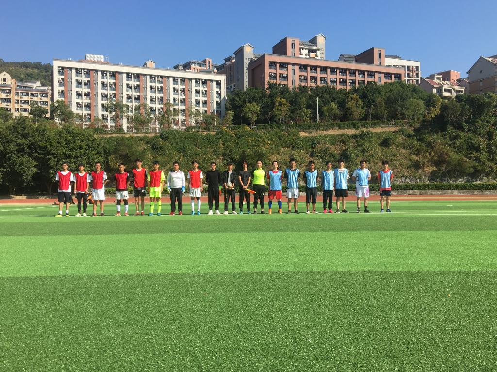 优卡纳足球俱乐部晋级淘汰赛