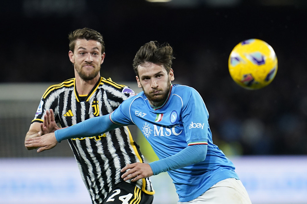 亚特兰大客场战平那不勒斯,保持欧战资格 亚特兰大客场战平那不勒斯,保持欧战资格