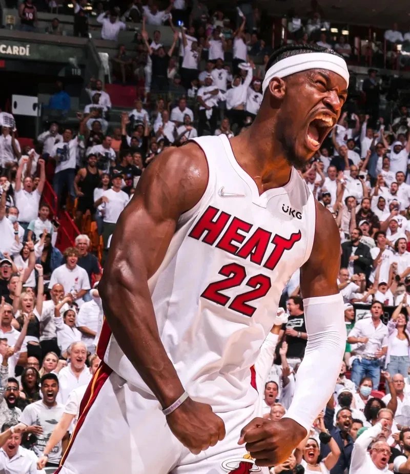 热火主场胜人，斯布鲁克关键时刻表现出色