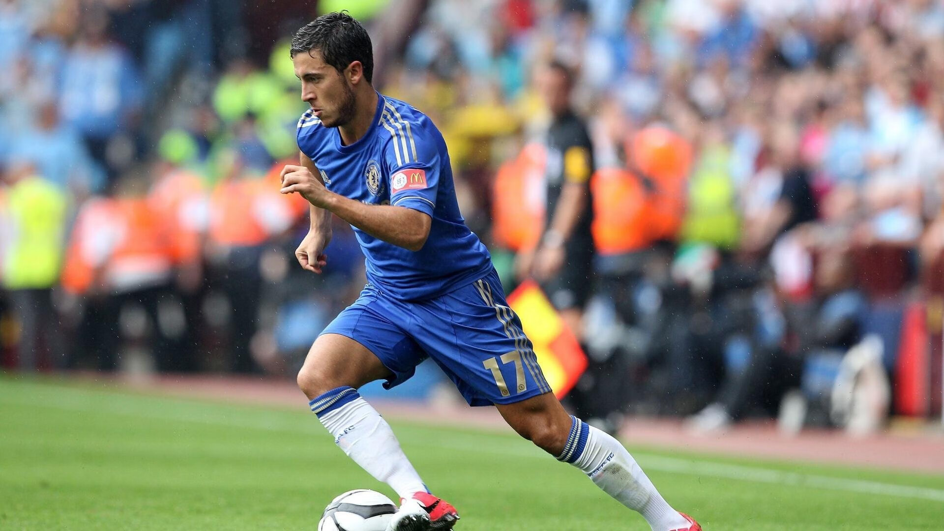 曼城客场强势晋级塞内加尔，奥斯梅恩关键先生力挽狂澜