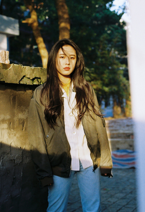 哈利伯顿领军告捷,火箭客场力克湖人—NBA赛事双星闪耀