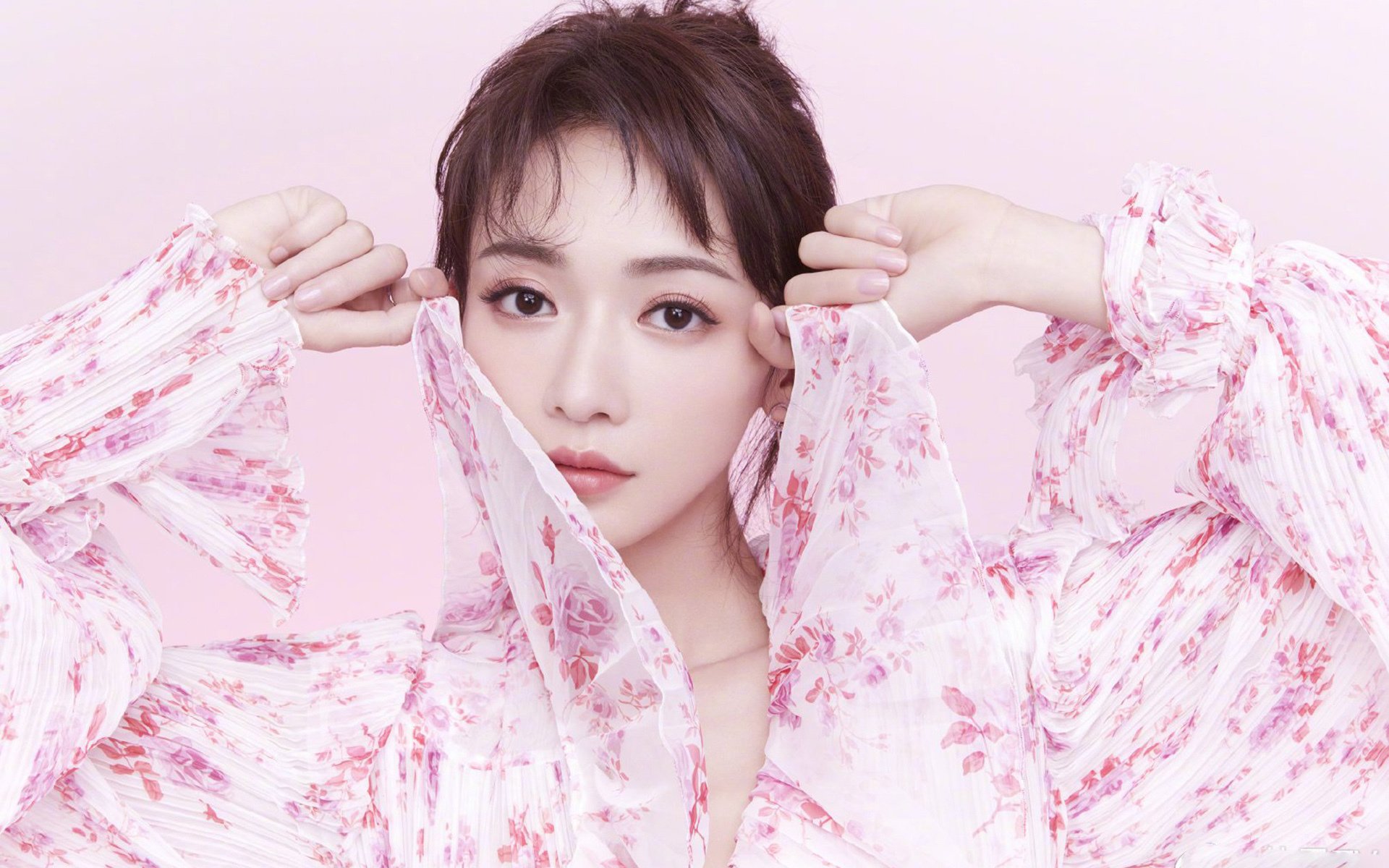 詹姆斯防守端锁死对手，尼克斯力克太阳展现防守艺术